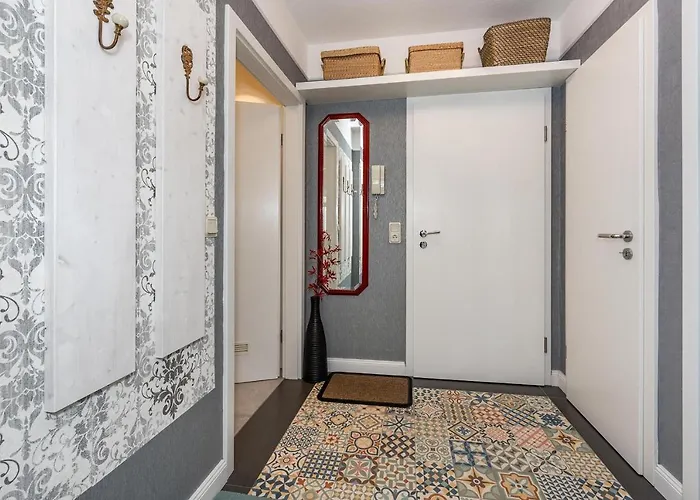 Haus Miramar 09 *